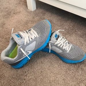 Nike lunarfly 2 size 6